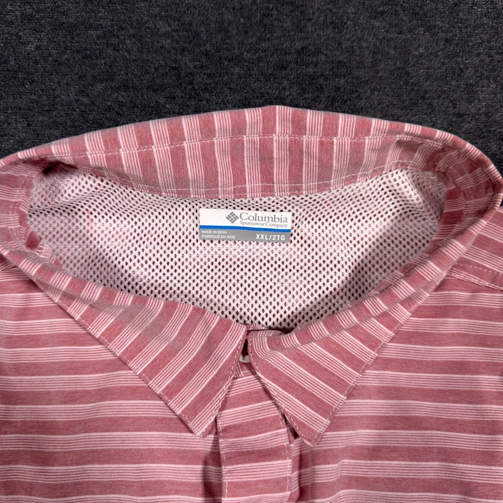 Columbia Short Sleeve Button Up Men XXL Red Striped Omni-Shade Fishing Shirt